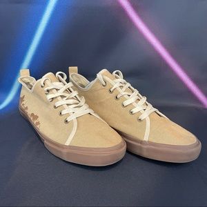 Disney The Lion King Tan Sneaker Men’s Size 11